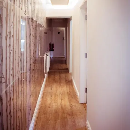 Lakes Boutique Auberge de jeunesse *