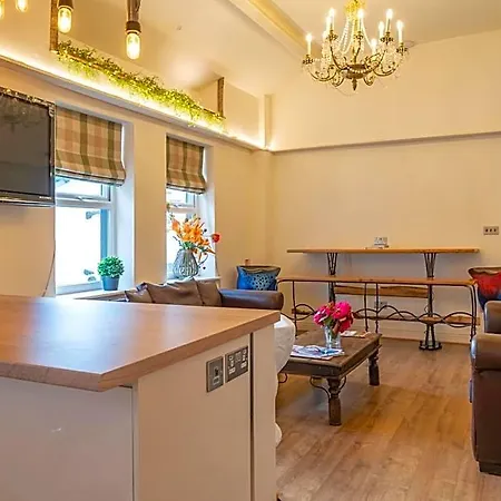 Lakes Boutique Auberge de jeunesse *