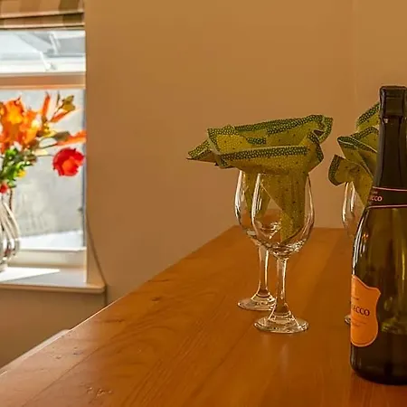 Lakes Boutique Auberge de jeunesse *