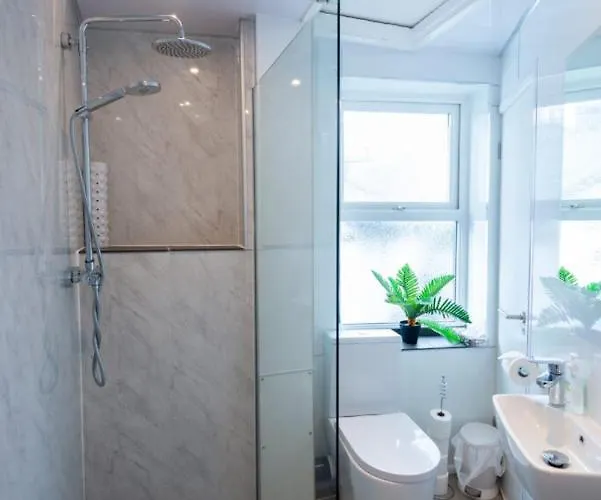 Lakes Boutique Vandrerhjem *