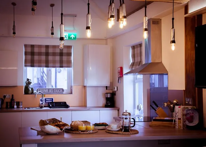 Lakes Boutique Hostel